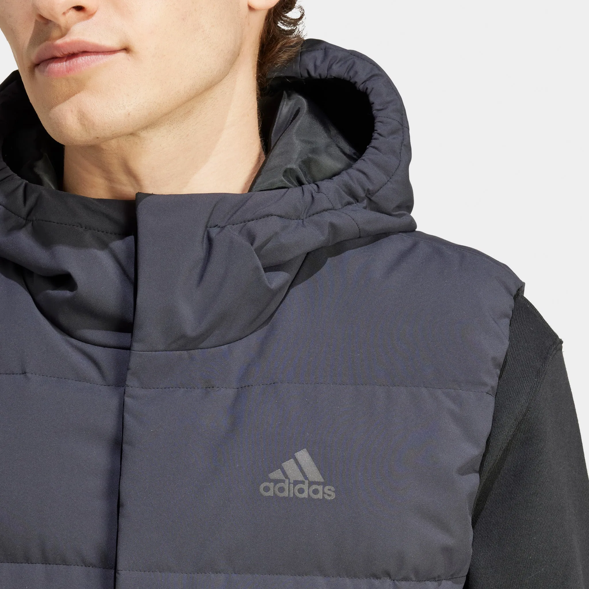 adidas Helionic Vest / Black