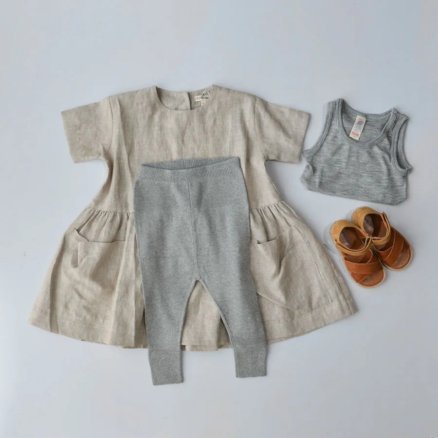 Child's Sleeveless Vest in Wool/Silk in Grey (1-14y)