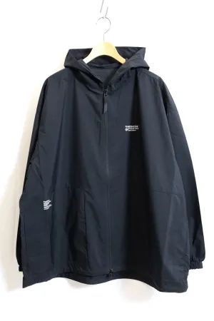 Fresh Service / PERTEX EQUILIBRIUM HOODED SHELL - Black