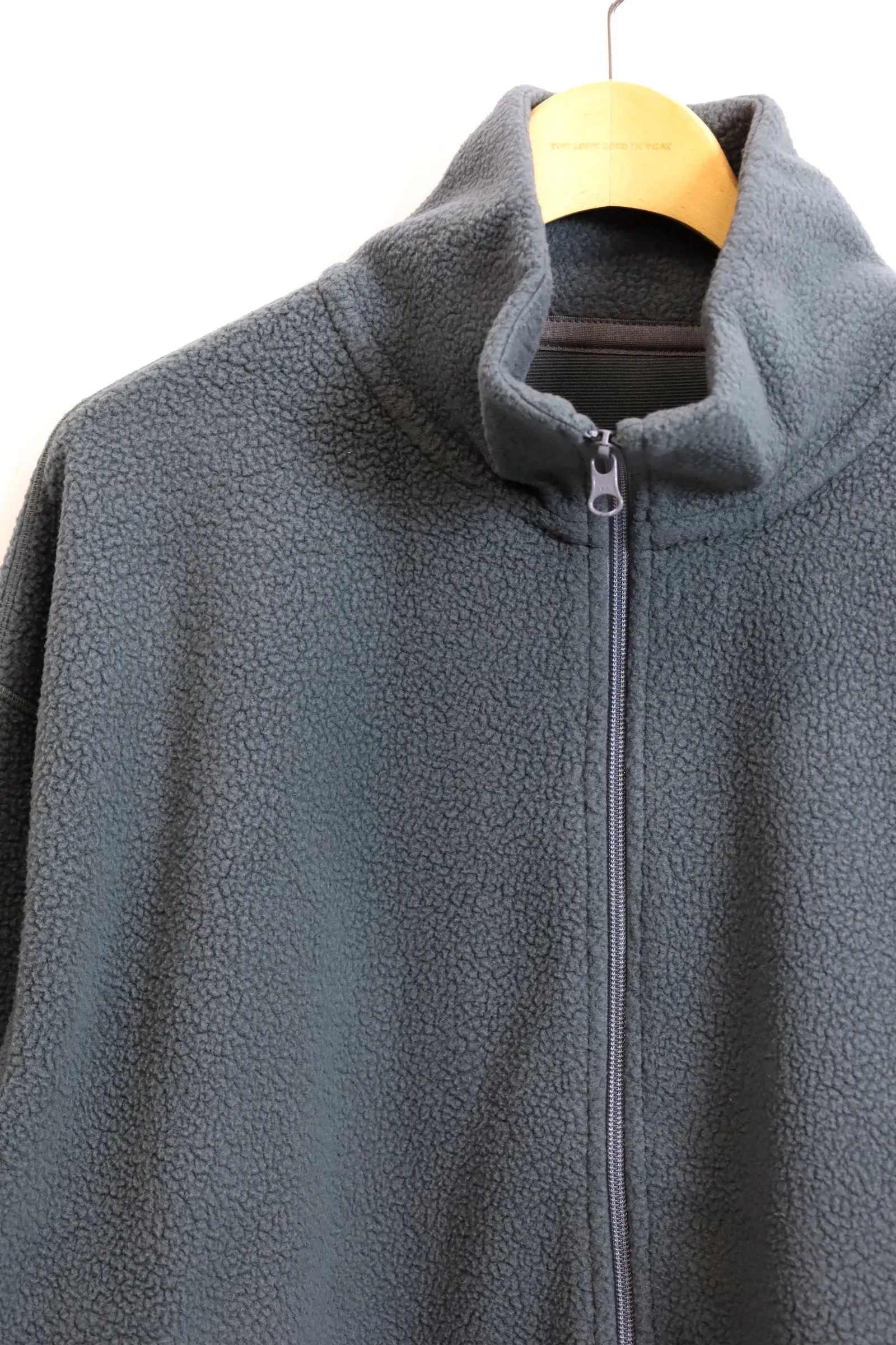 Fresh Service / POLARTEC FLEECE STAND COLLAR BLOUSON - GRAY