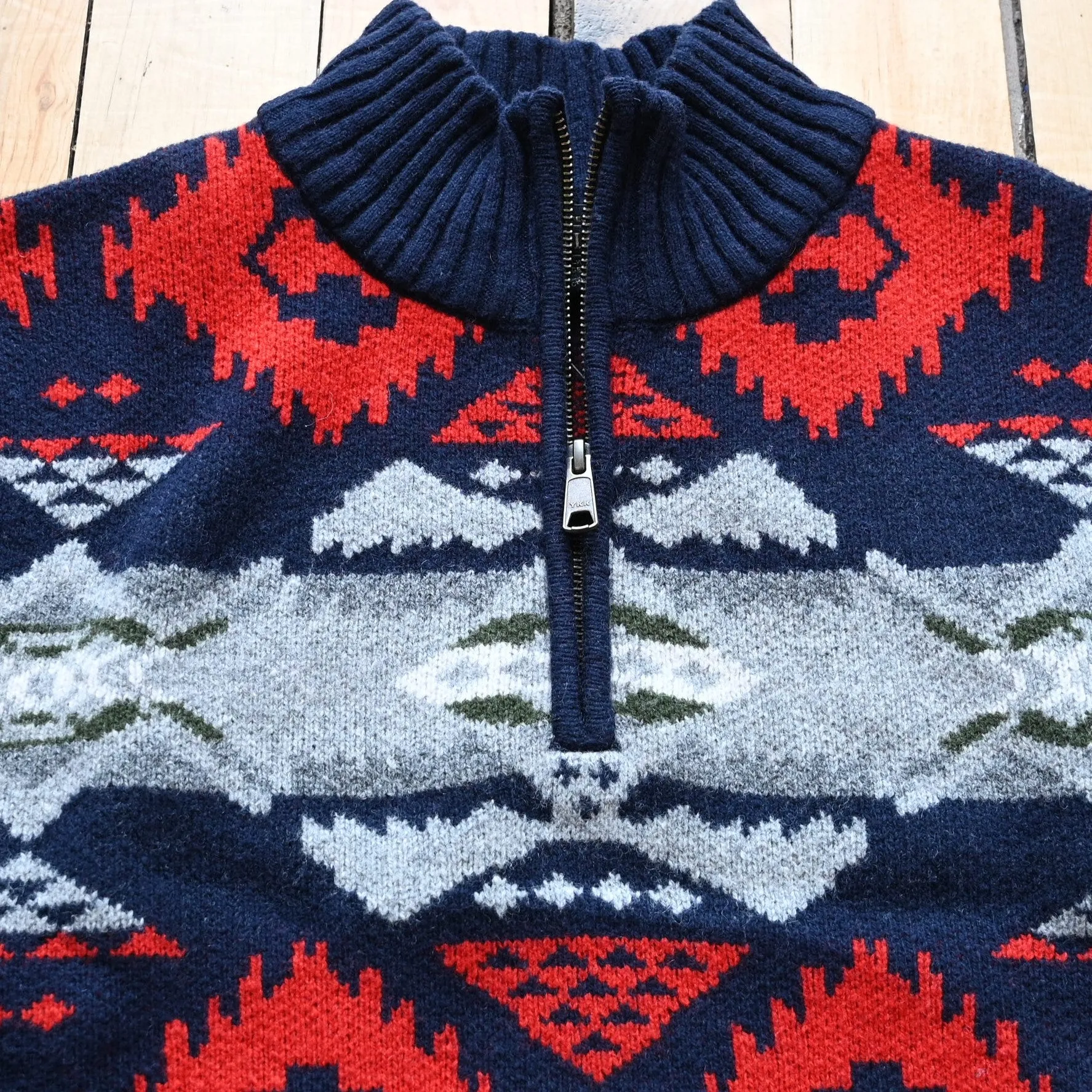 Pendleton Men's Nehalem Lambs Wool 1/4 Zip Sweater in Navy and Red