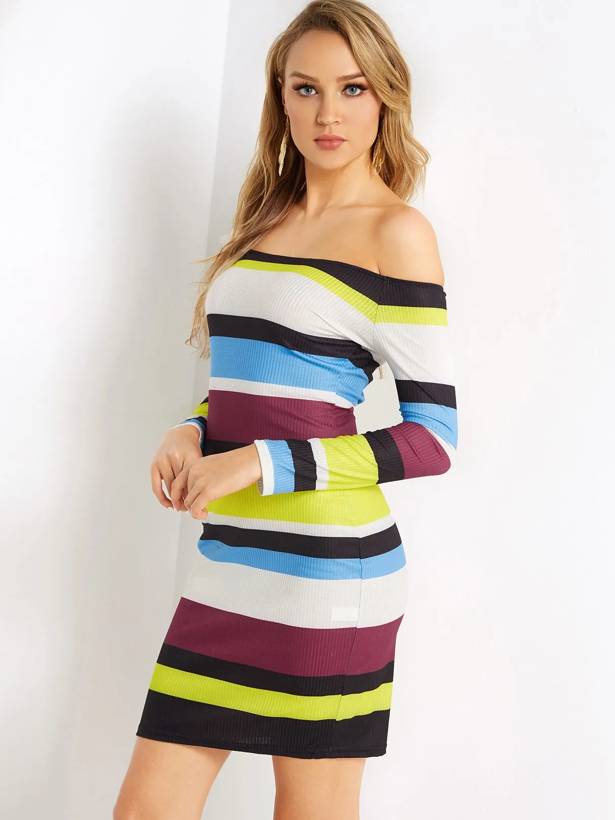 Wholesale Off The Shoulder Long Sleeve Stripe Backless Casual Dress